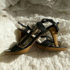 GEOX sandals